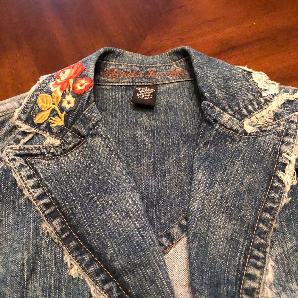 Hikit embroidered jean jacket, size S - Picture 3 of 6